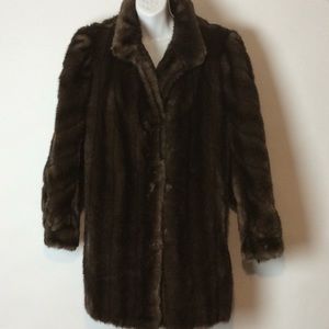 Hillmoor NY faux fur coat size L